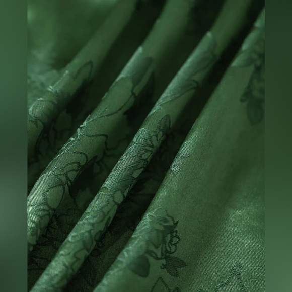 NWT RIHOAS Cowl Neck Jacquard Satin Maxi Dress Sz S, M, L, XL. - Picture 6 of 7